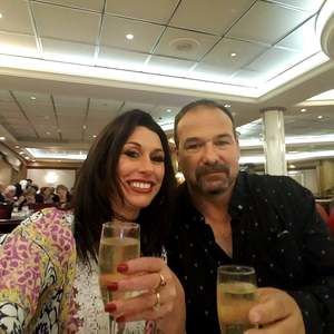 Meet your Posher, Helisha